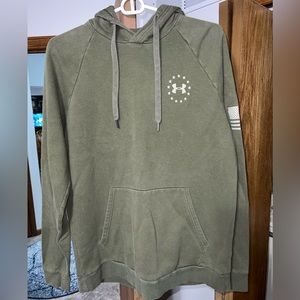Under Armour Hoodie